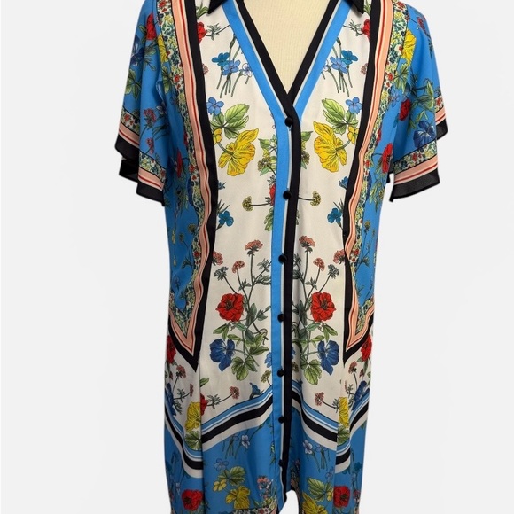 Alice + Olivia Dresses & Skirts - Alice & Olivia Floral Button-Front Blue & Cream Shirt Dress